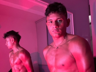 Live Sex Jamess_Hott