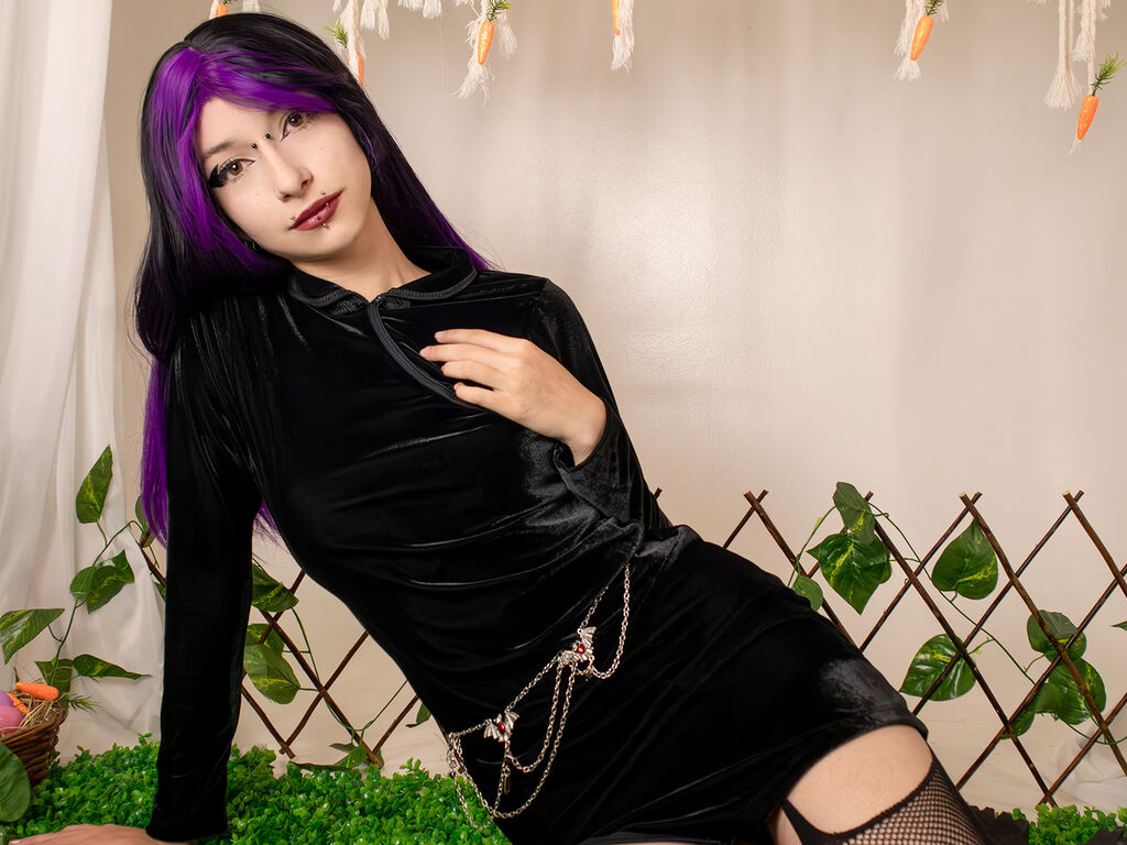 Janebathory's profile - Image n°0
