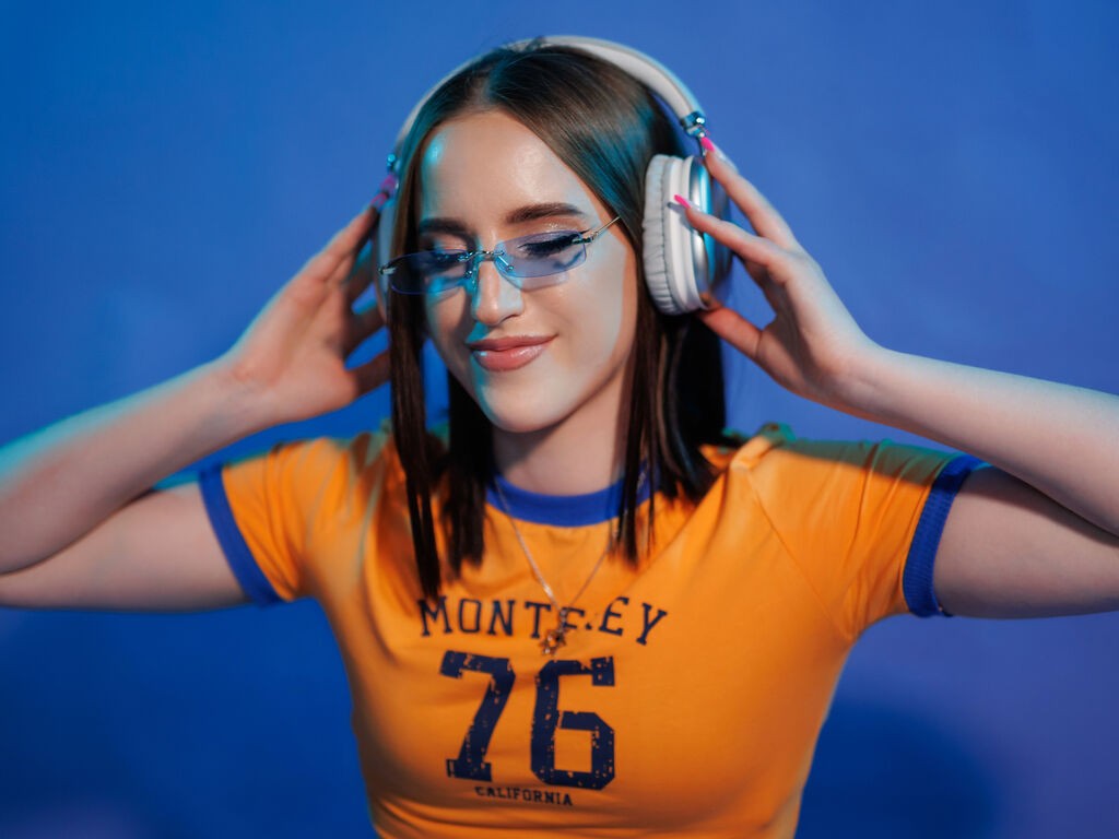 Janeconnelly's profile - Image n°3