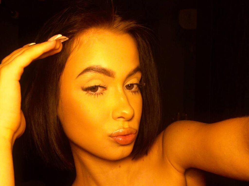 Janemclaughlin's profile - Image n°1