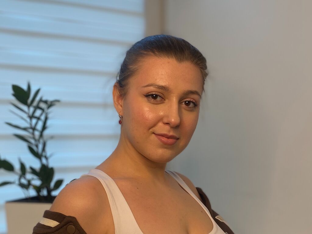 Janesaunders's profile - Image n°0