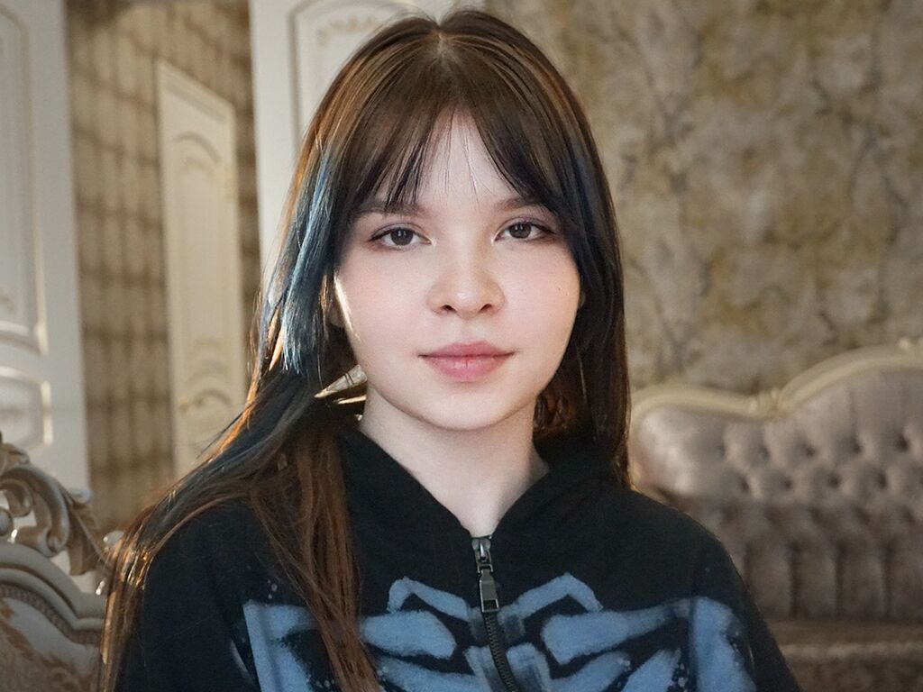 Janiscollins's profile - Image n°0