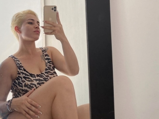 Jannytaylor19's Sexcam