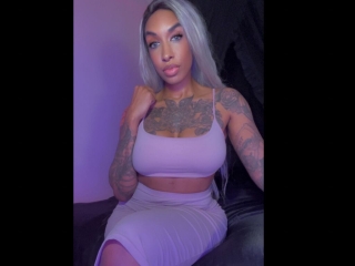 Webcam sex con Januaryvice