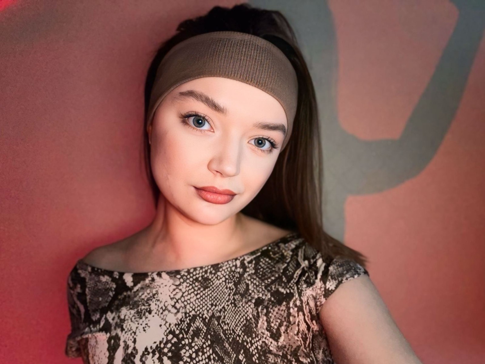 Janyhaill's profile - Image n°1