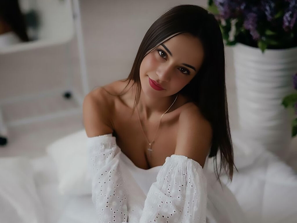 Jasminastones's profile - Image n°0