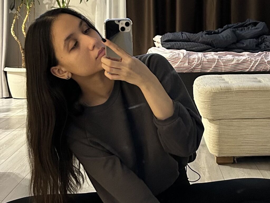 Jasmineflorens's profile - Image n°1