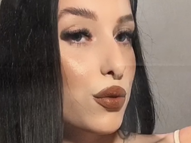 Profil de Jasminehorny - Photo n°3
