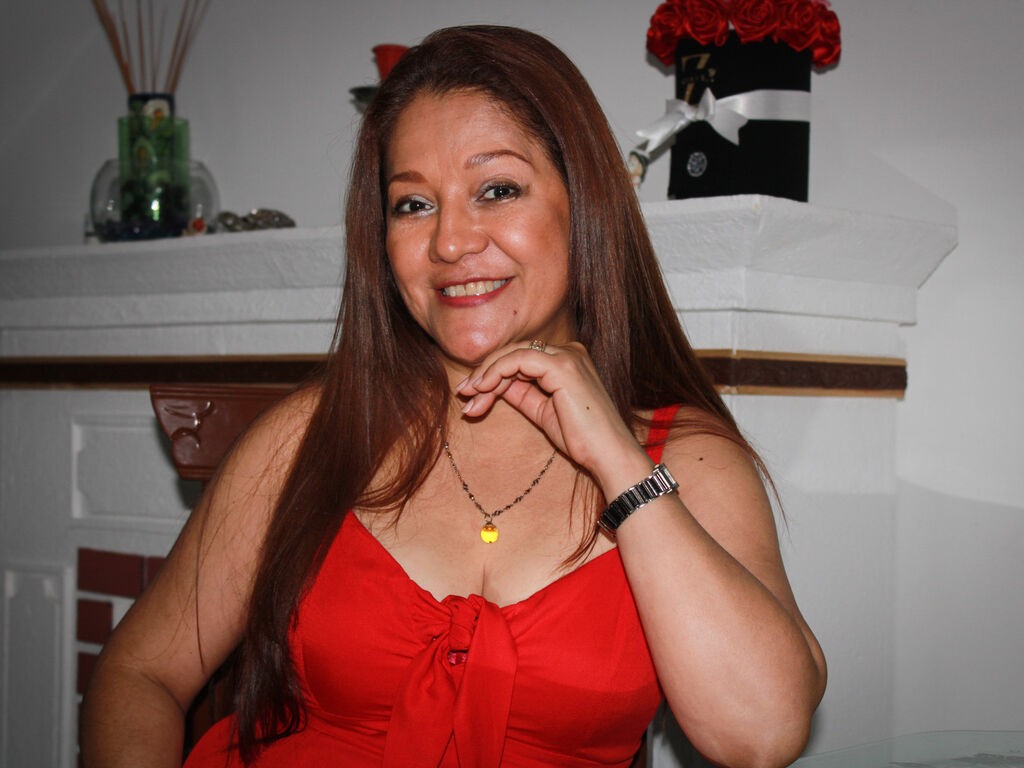 Jasminejunes's profile - Image n°1