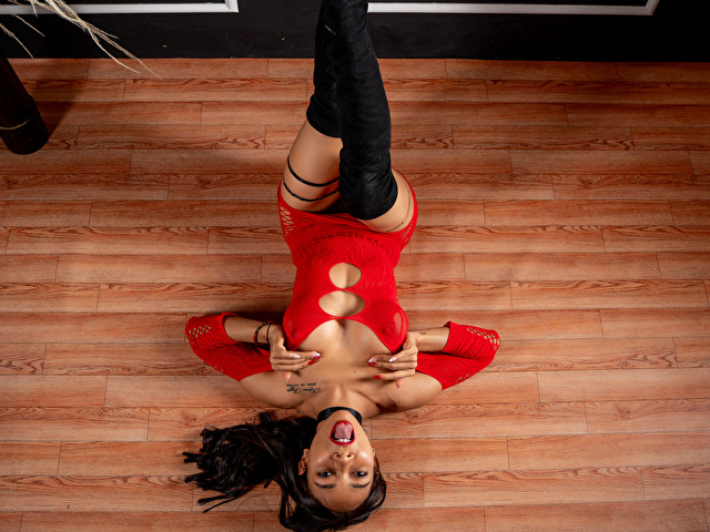 Profil de JasmineRoxy - Photo n°3