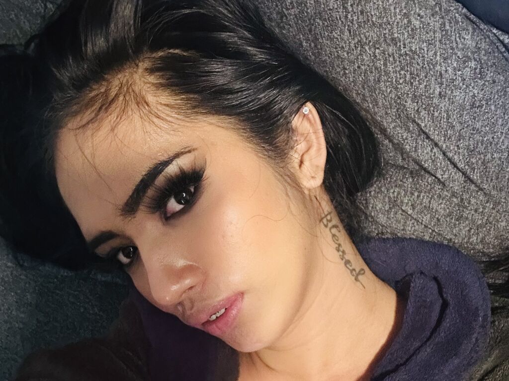 Jasminewalton's profile - Image n°1