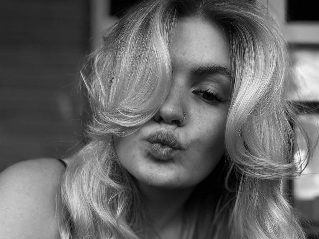 Jasminfrei's profile - Image n°0