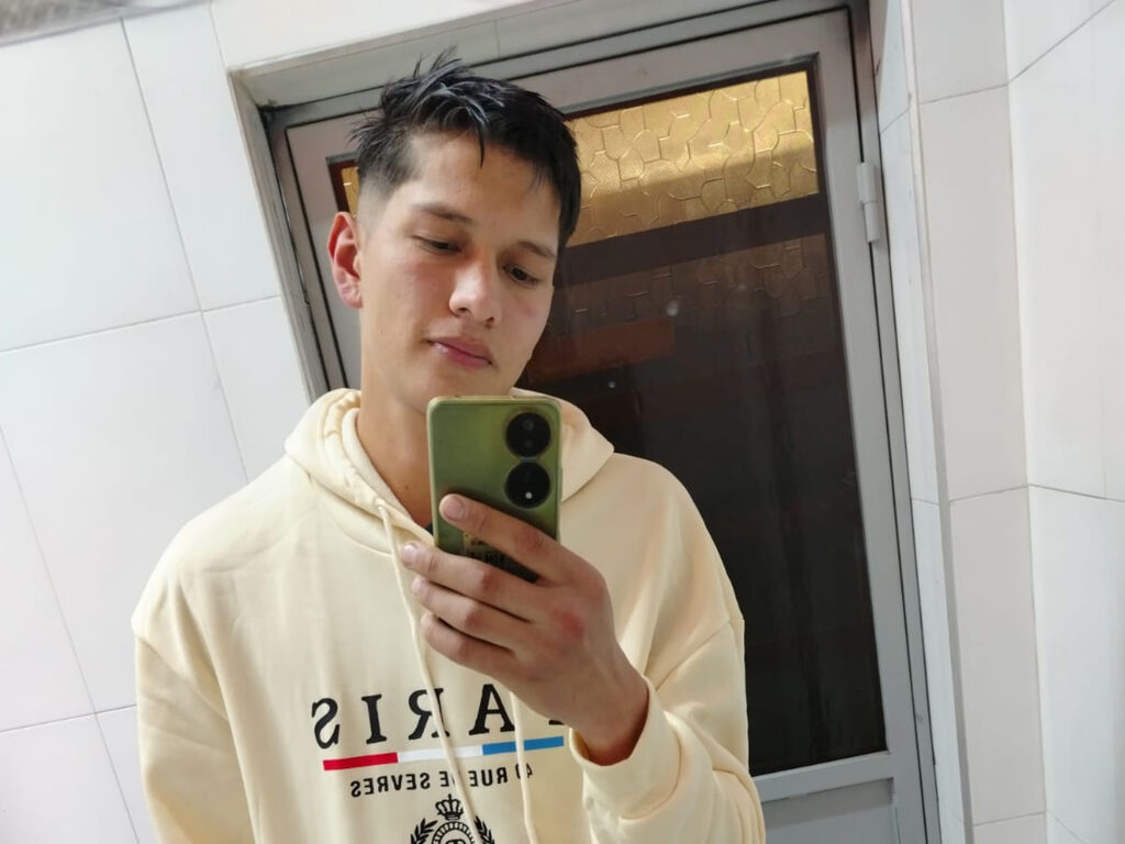 Javierhanks's profile - Image n°0