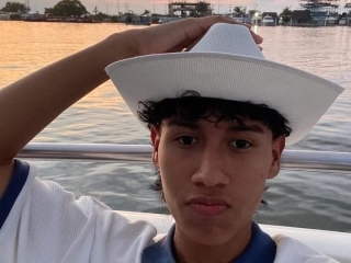 Javy_Hot20's profiel