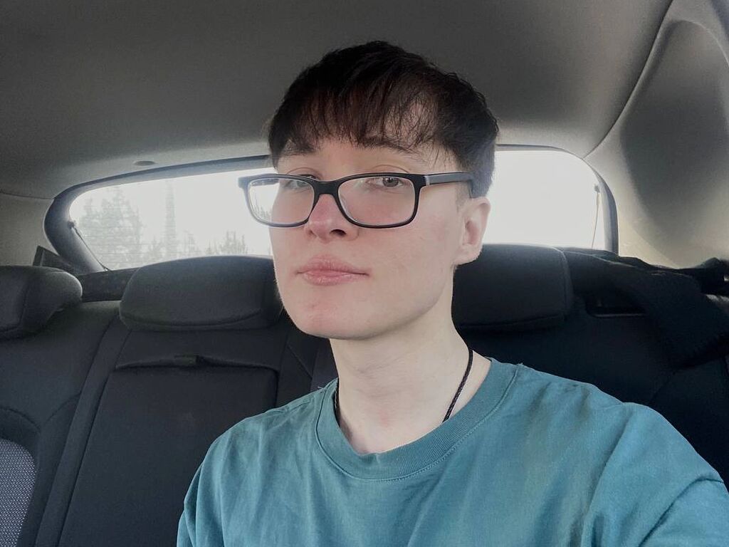 Jayolson's profile - Image n°0
