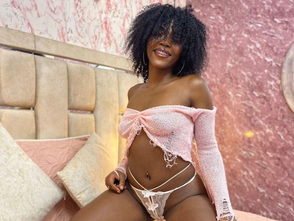 Jazminebony's profile - Image n°0