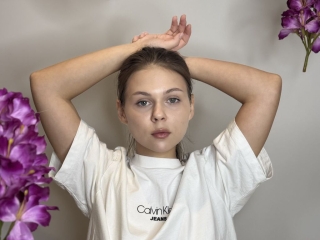 Sexo por webcam con Jenettekotzur