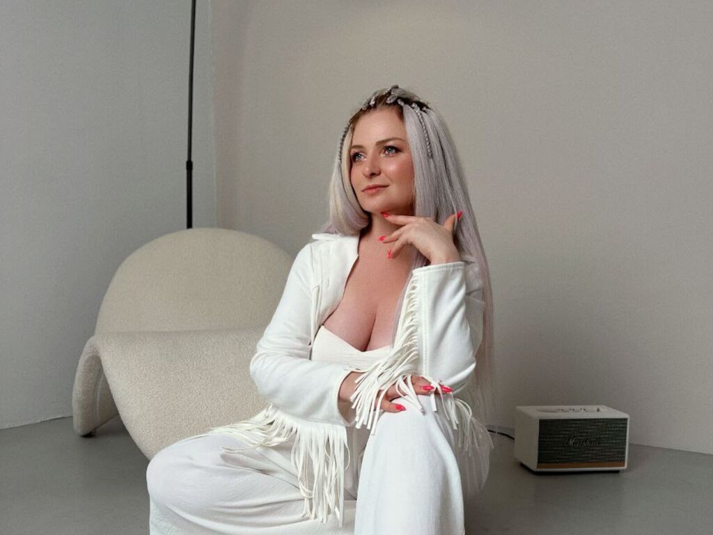 Jenifercollin's profile - Image n°0