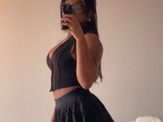 Webcam sex with Jennaelyn