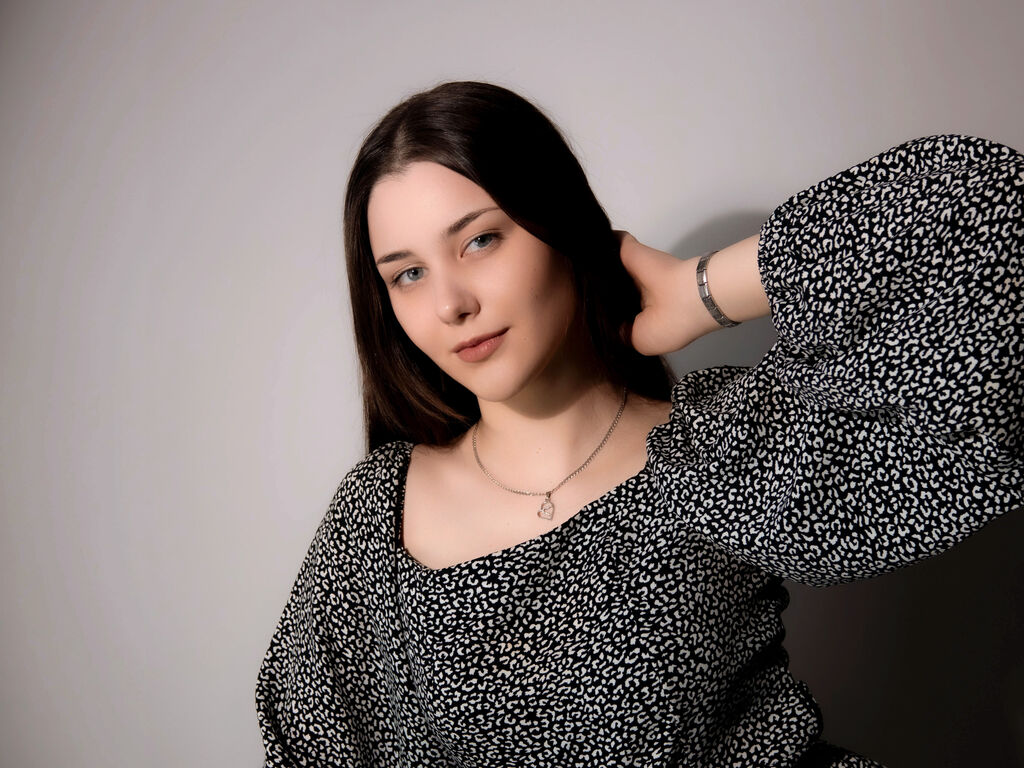 Jenniehartmann's profile - Image n°1