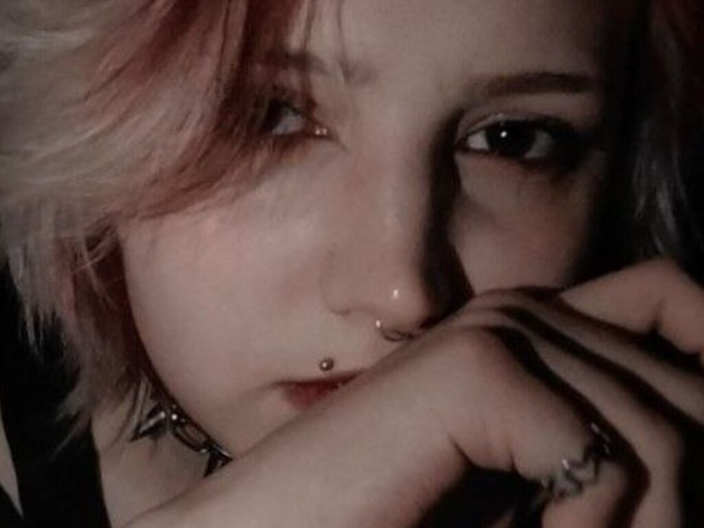 Jenniferangell's profile - Image n°0