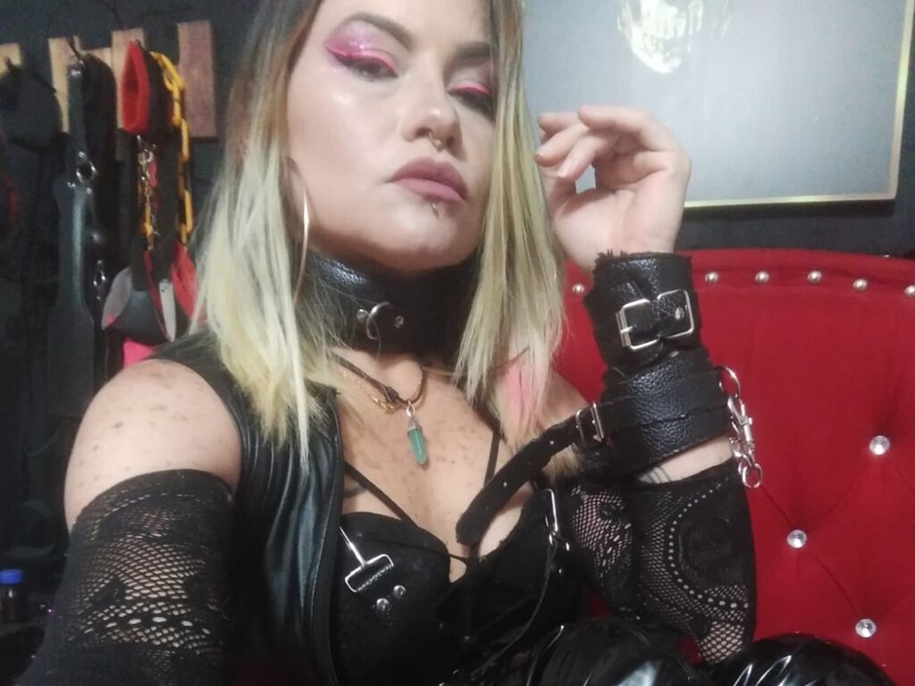 Jenniferdmoys's profile - Image n°1