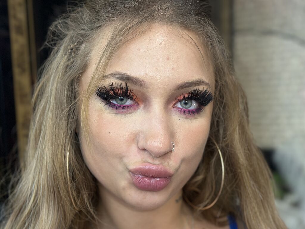 Jenniferplay's profile - Image n°0