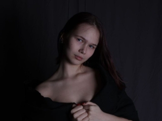 Webcam sex con Jessenialitt