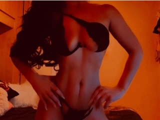 Sexo por webcam con Jessicajane69