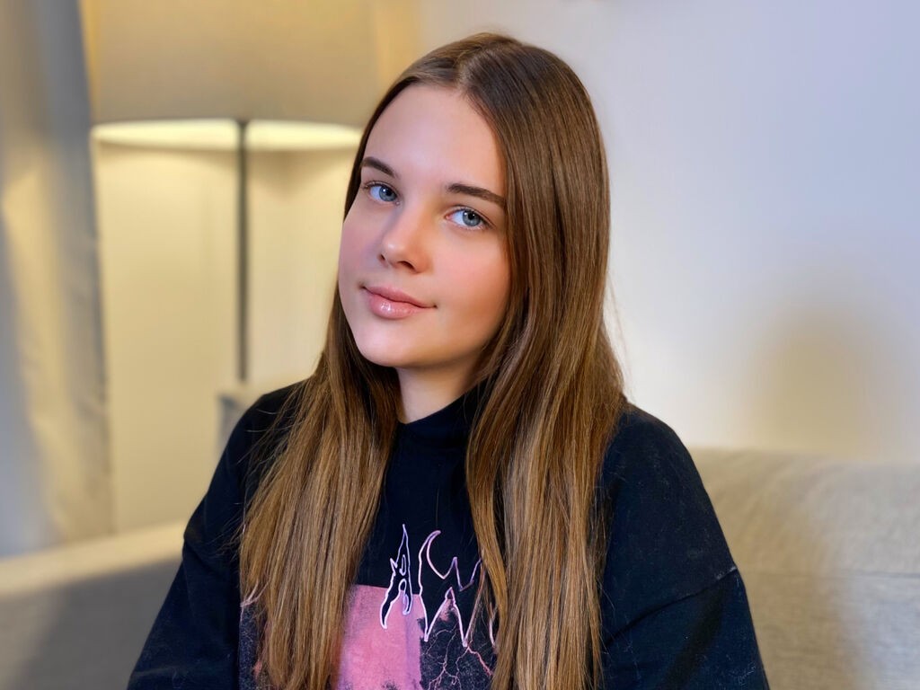 Jessieburton's profile - Image n°0