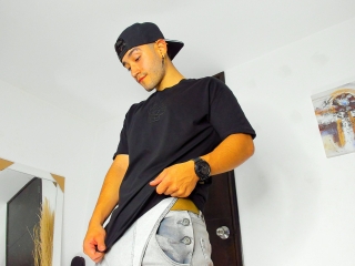 Webcam sex con Jeykosantino0