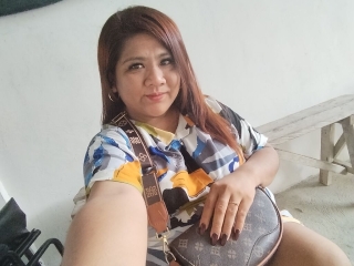 Jhennyreyes's Sexcam