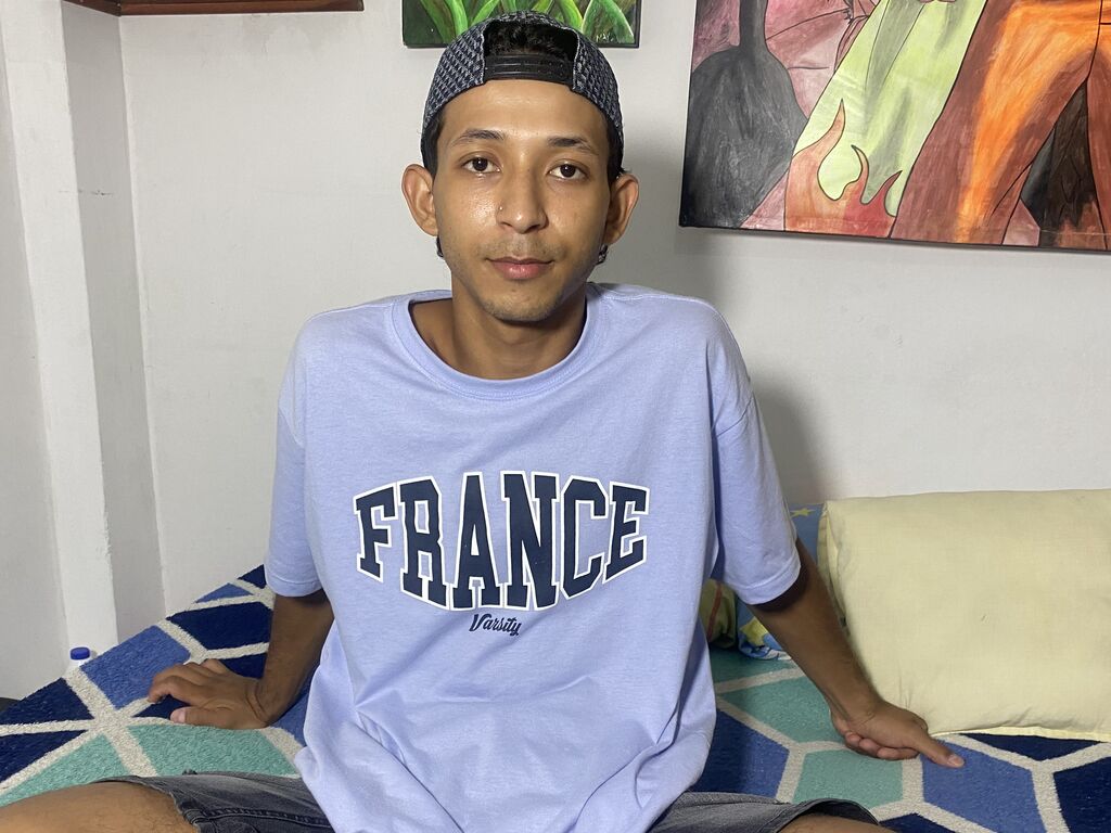 Jhonandrew's profile - Image n°0