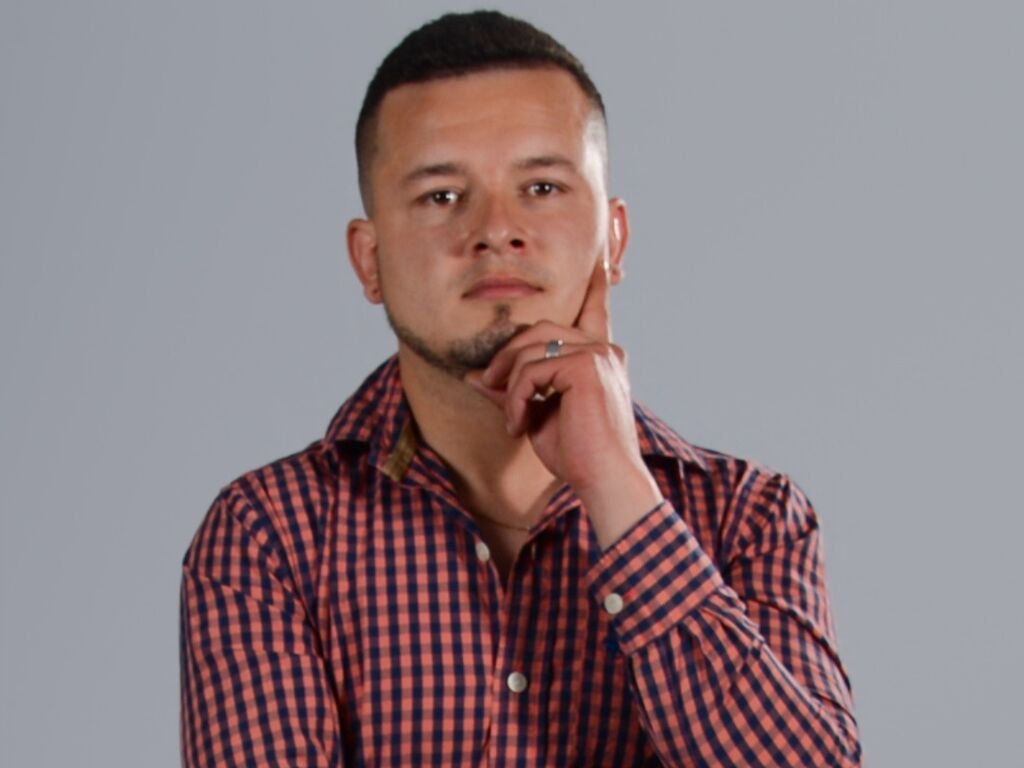 JhonyBotero's profile - Image n°1