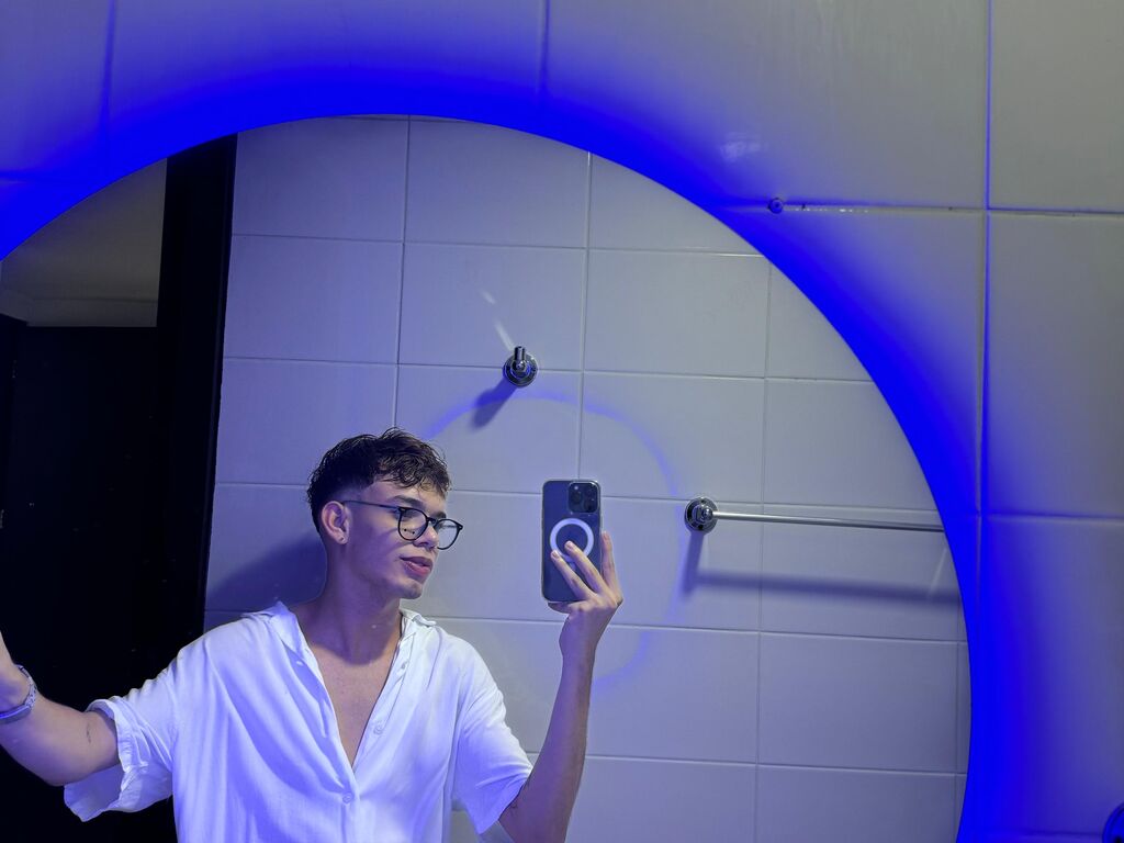 Jimmysantoss's profile - Image n°0