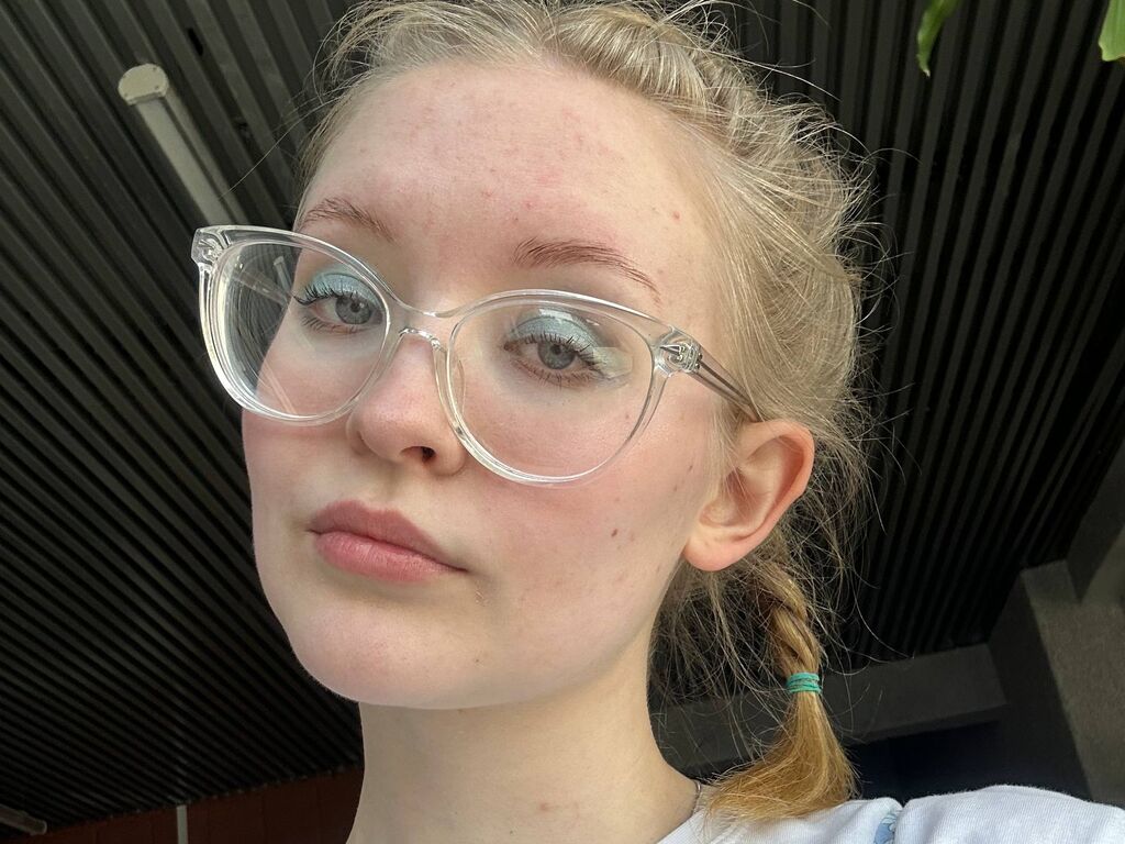 Joanaucoin's profile - Image n°0