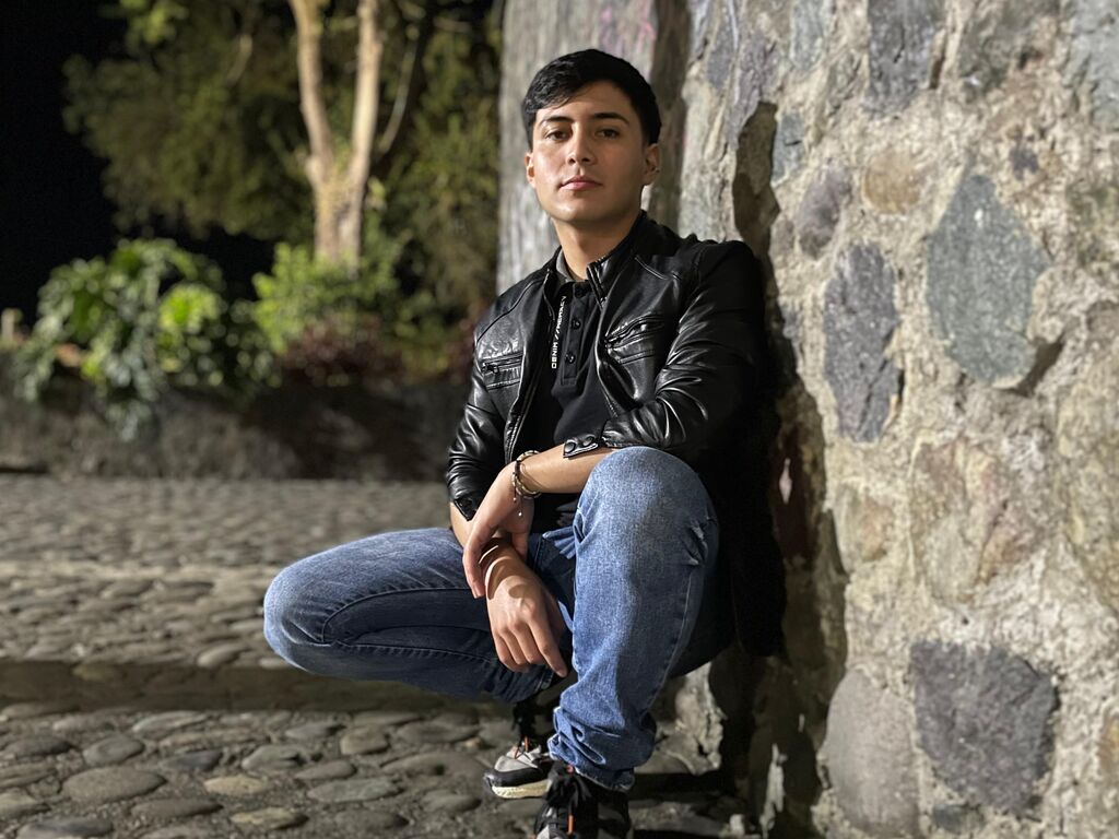 Joancenteno's profile - Image n°0