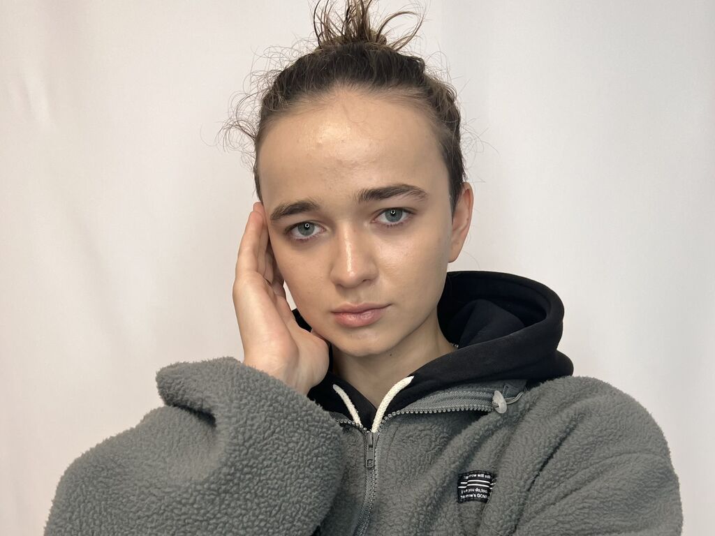 Joancoleson's profile - Image n°0