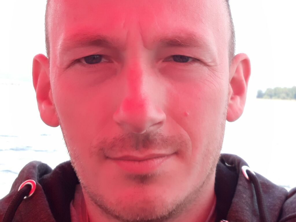 Johanbarker's profile - Image n°1