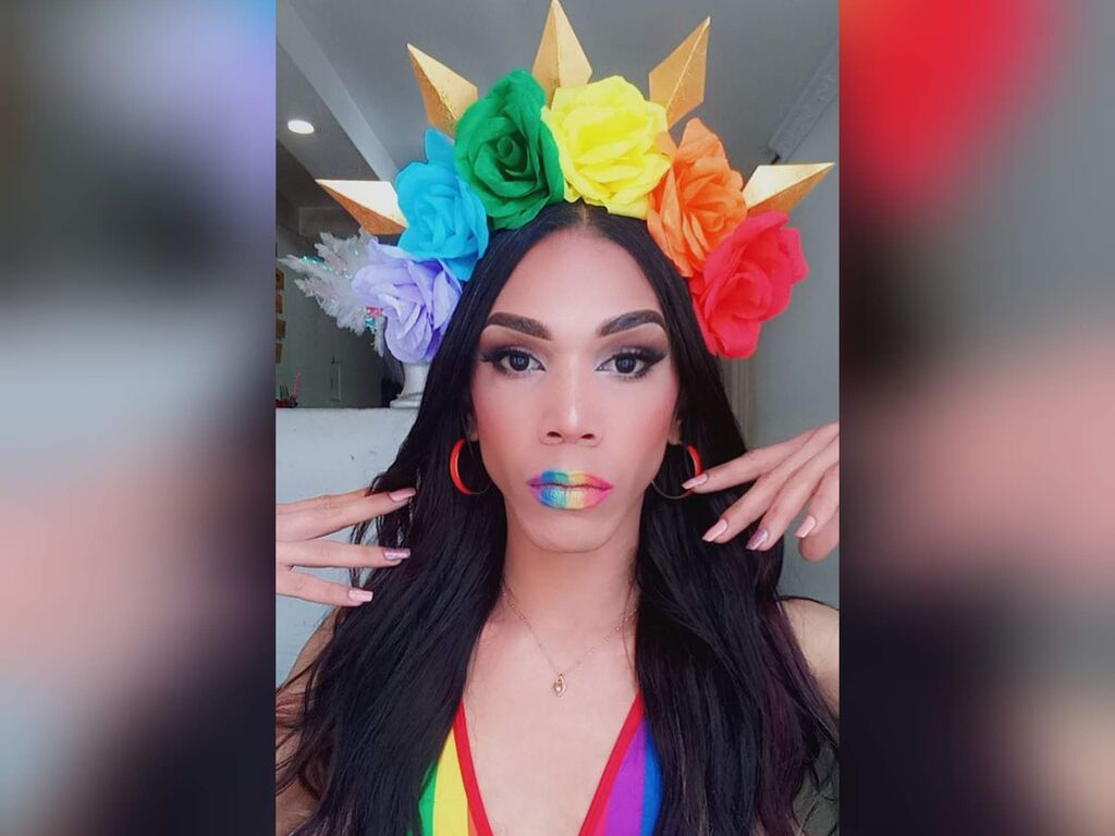 Perfil con JohnsonApril - Imagen  n°1