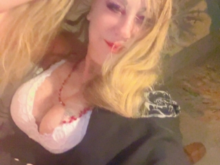 Webcam sex con Juicylucygoldielocks