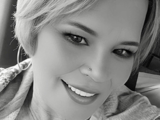 Webcam sex con Juicypeaches69