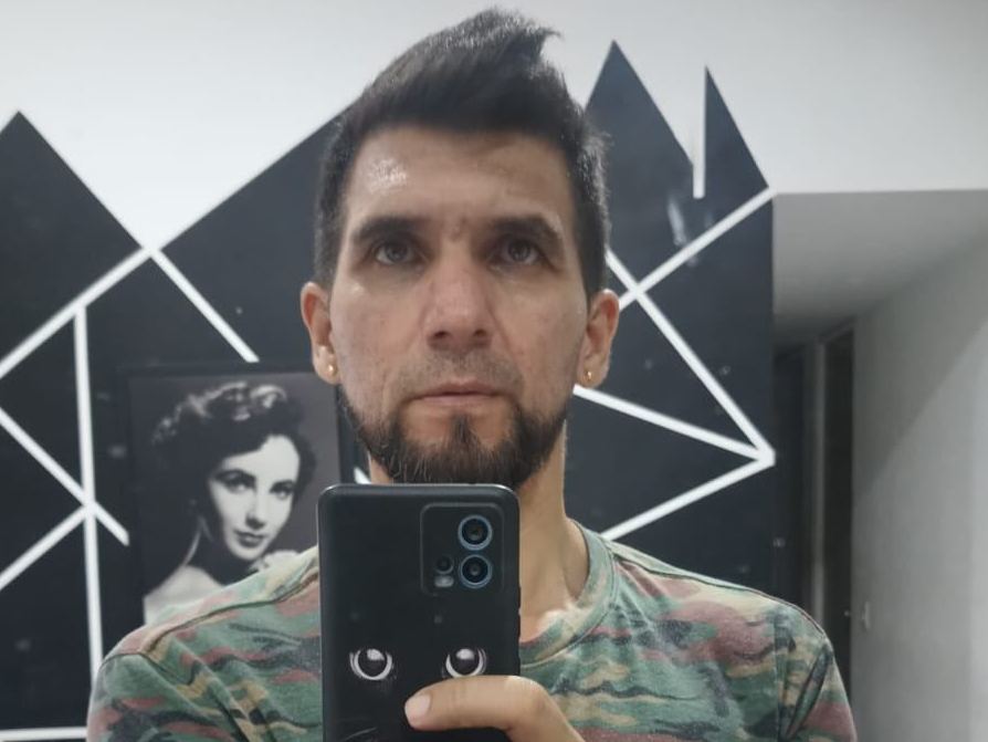 Juleslake's profile - Image n°0