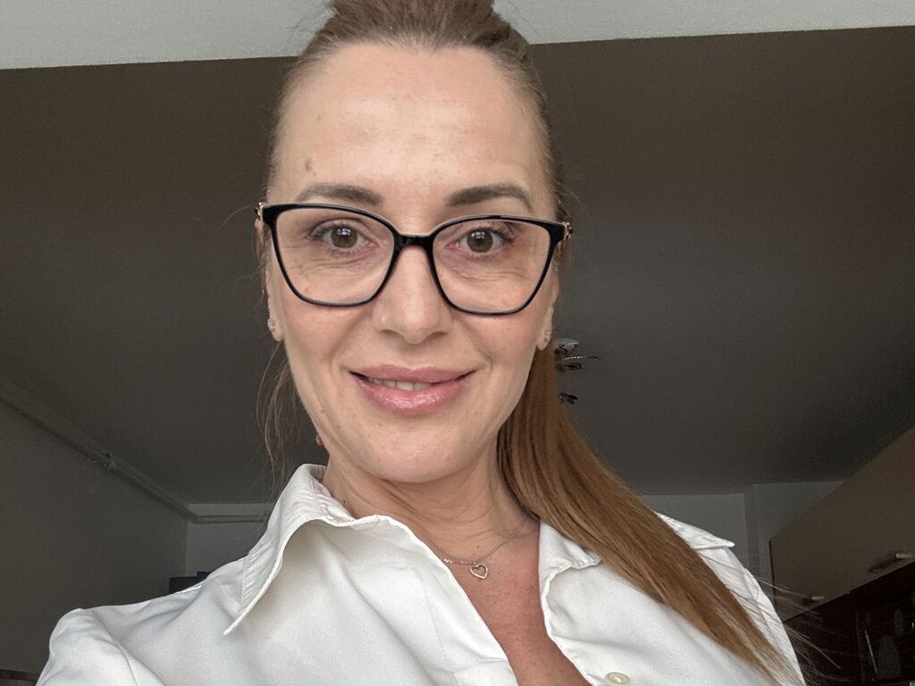 JuliaAliyev's profile - Image n°1