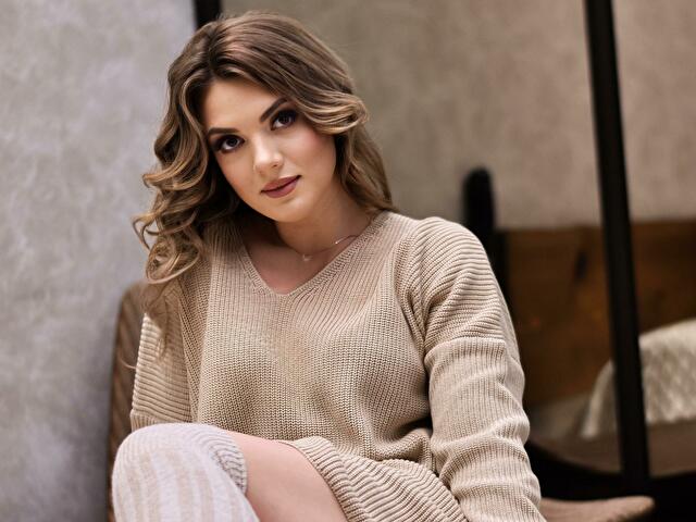 Juliaclover's profile - Image n°3