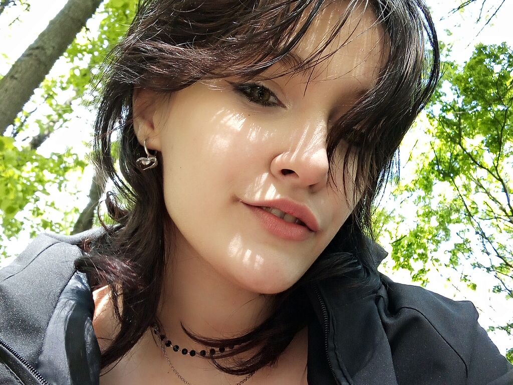 Juliamilove's profile - Image n°0