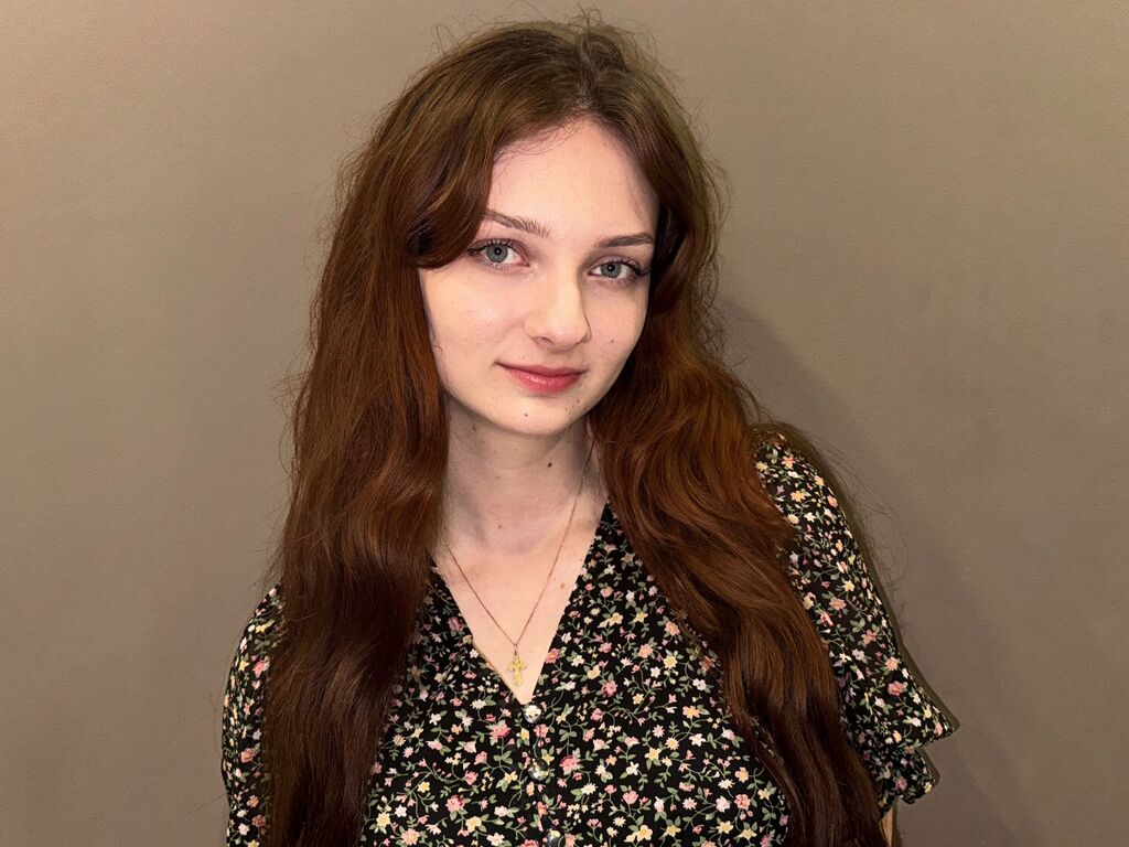 Juliamilton's profile - Image n°0