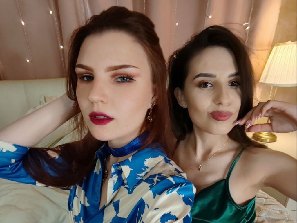 Julianaandlorna's profile - Image n°0