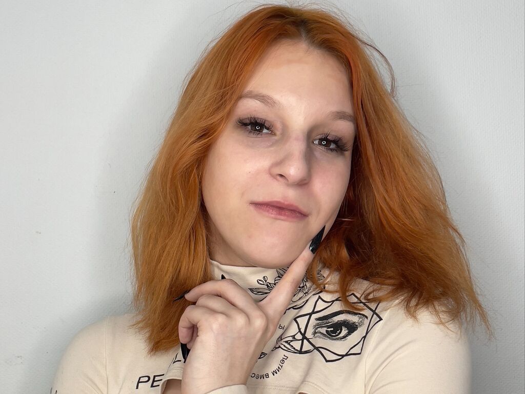 Julianaashworth's profile - Image n°0