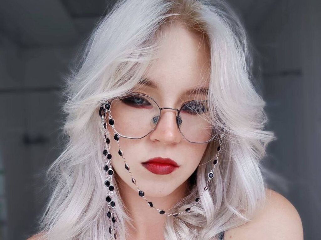 Julianaaspell's profile - Image n°0